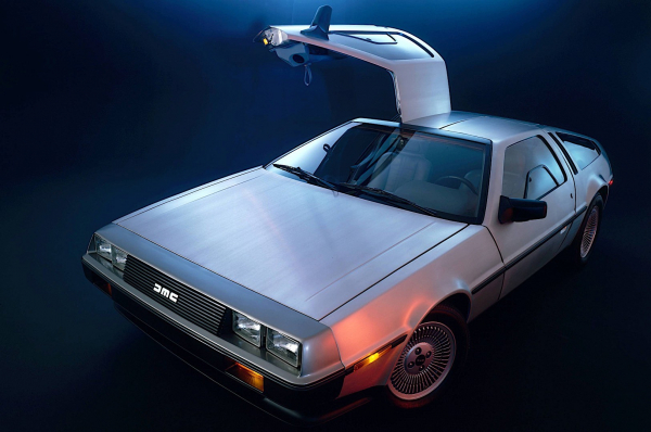 DeLorean DMC-12: история, фотографии