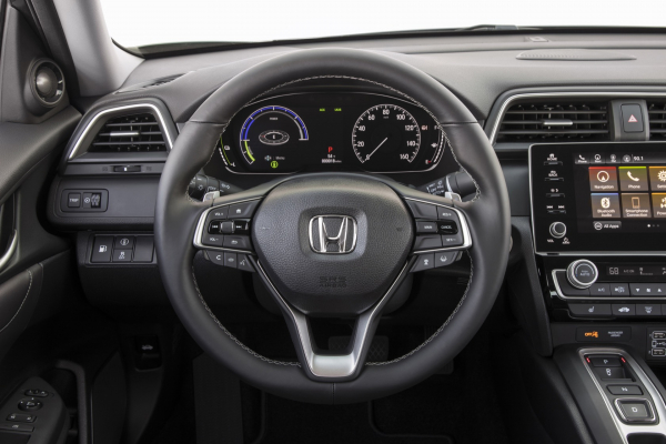Honda Insight, новый гибридный автомобиль для Японии